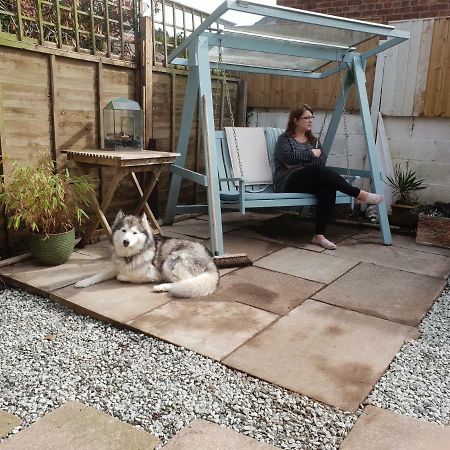 The Garden Room, Pets, Fridge Tv Честер Экстерьер фото